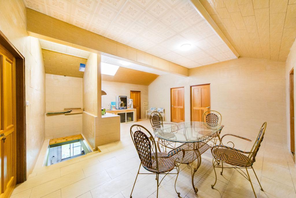 Red Crown Jacana B&B Taitung Exterior photo