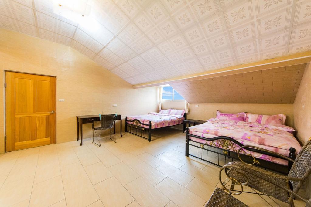 Red Crown Jacana B&B Taitung Exterior photo