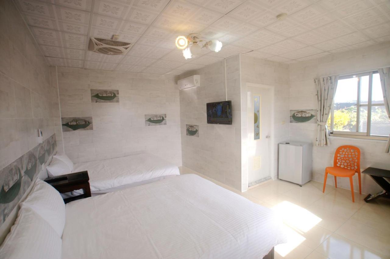 Red Crown Jacana B&B Taitung Exterior photo